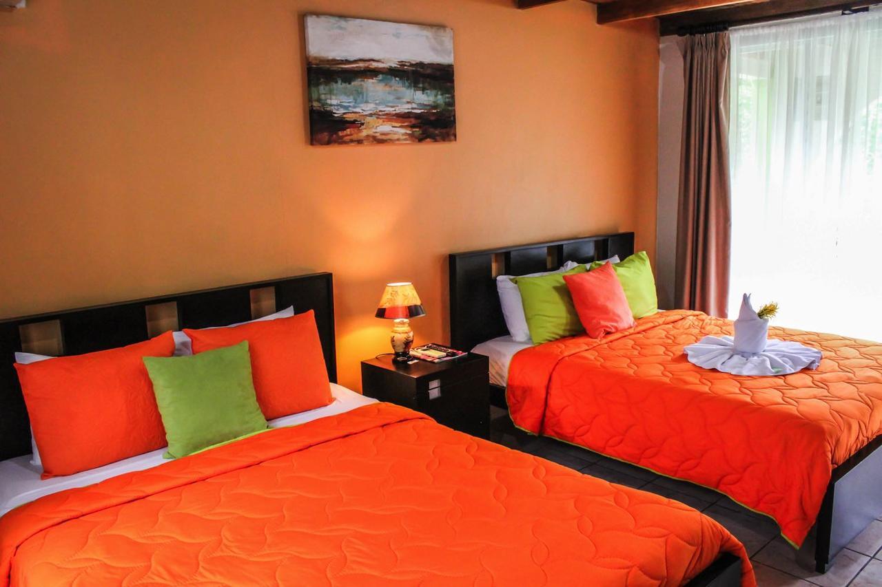 Hotel Las Flores Fortuna La Fortuna 외부 사진