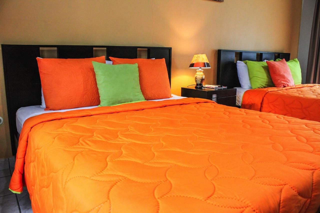 Hotel Las Flores Fortuna La Fortuna 외부 사진